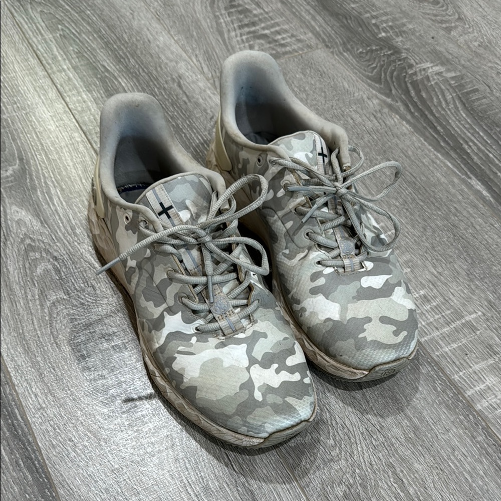 G/FORE Camo‎ MG4+ Golf Shoes Size 10.5 - Snow White Gray- Lace Up Sneakers
